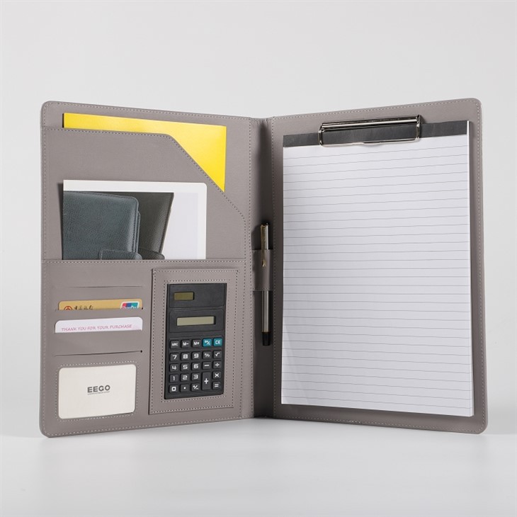 多機能フォルダーA4